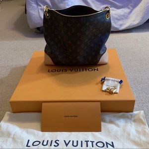 Louis Vuitton Berri